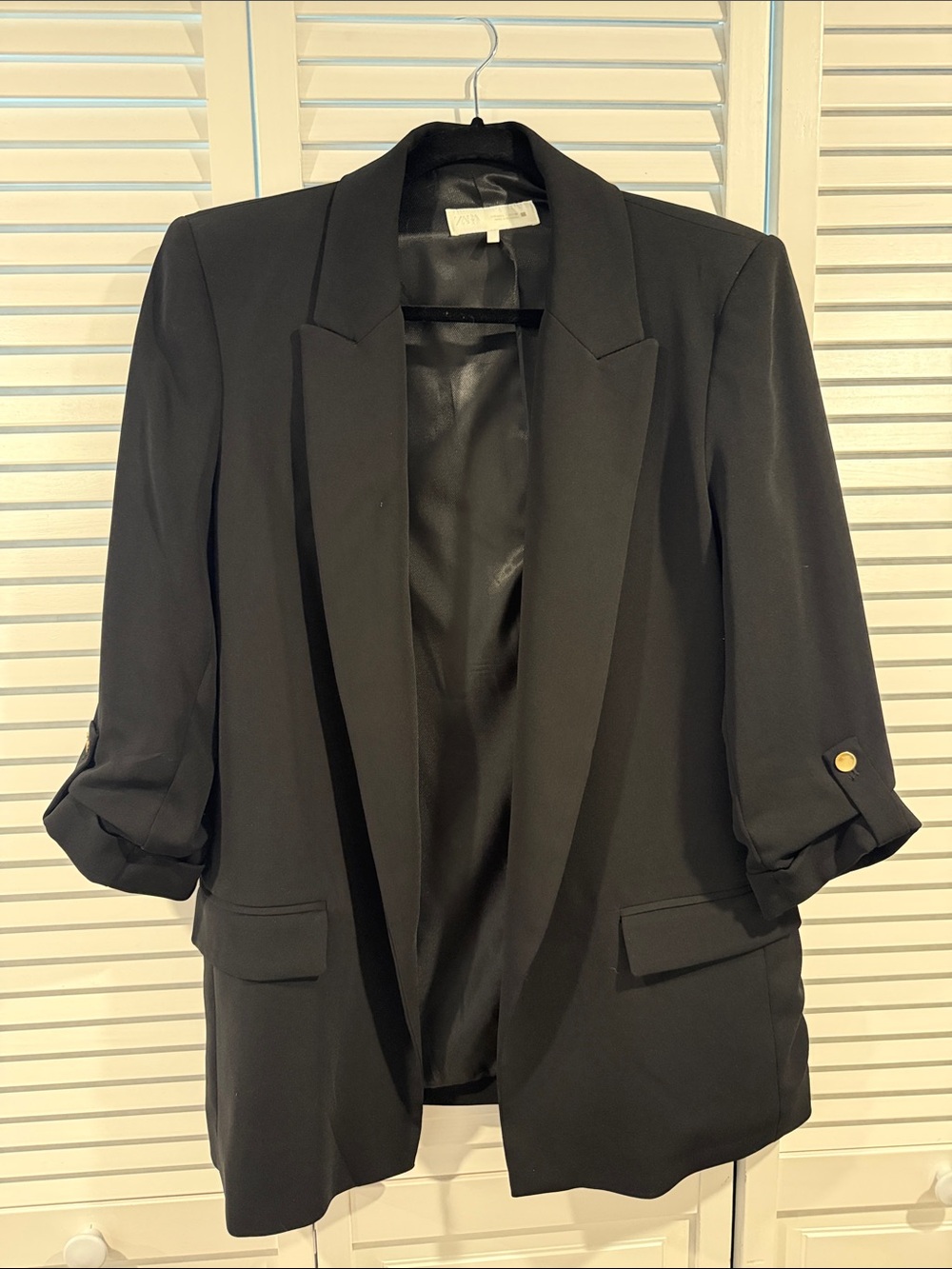 Zara Black Open-Front Blazer with Roll-Tab Sleeves